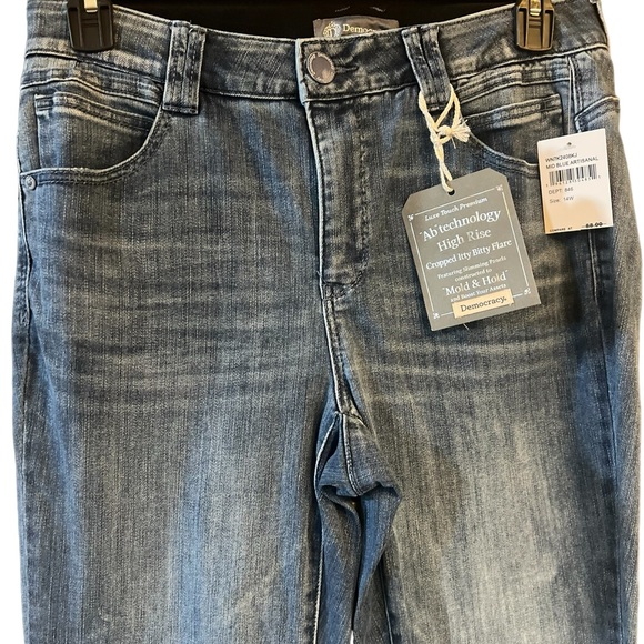 Democracy #7 Luxe Touch Premium Cropped Itty Bitty Flare Jean - Picture 4 of 7